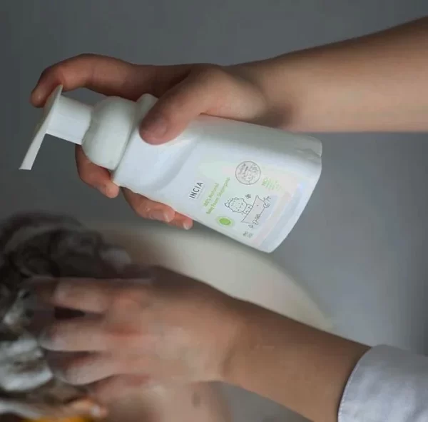 INCIA | Natuurlijke Schuimende Baby Shampoo - Afbeelding 3