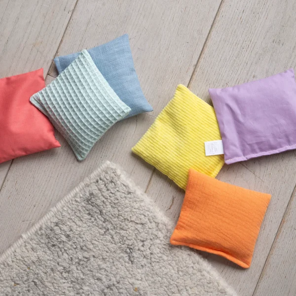 Little Botanic Label - Sensorische Pittenzakjes | Regenboog Pastel | 6 Stuks - Afbeelding 3