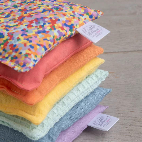 Little Botanic Label - Sensorische Pittenzakjes | Pastel Regenboog + Super Confetti | 7 Stuks - Afbeelding 4