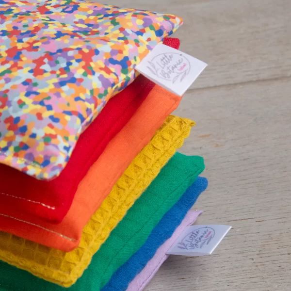 Little Botanic Label - Sensorische Pittenzakjes | Regenboog + Super Confetti | 7 Stuks - Afbeelding 5