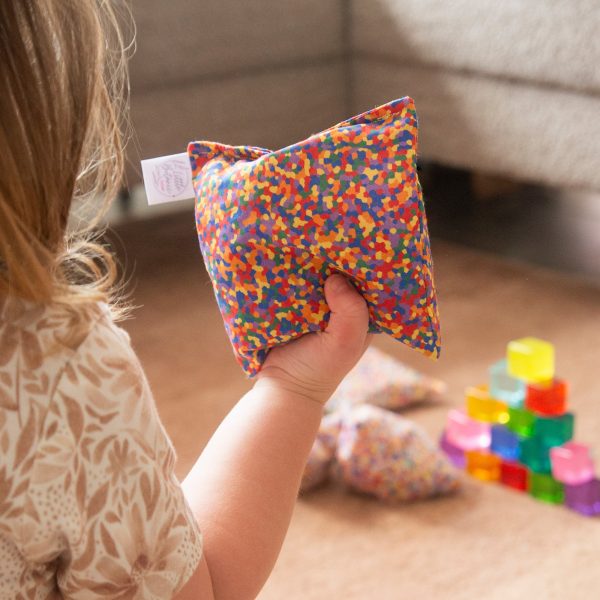 Little Botanic Label - Sensorische Pittenzakjes | Regenboog + Confetti | 7 Stuks - Afbeelding 2